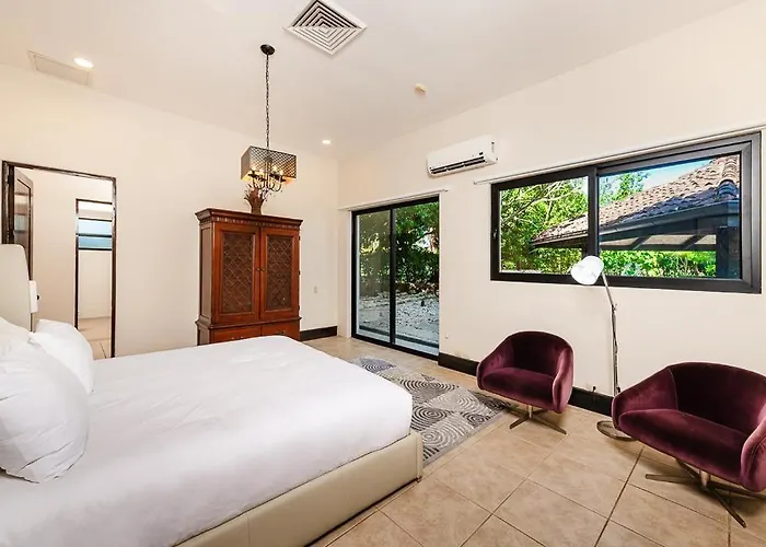 Villa Golf From Home! 8br Lux Villa, Pool, Club! Playa Avellana