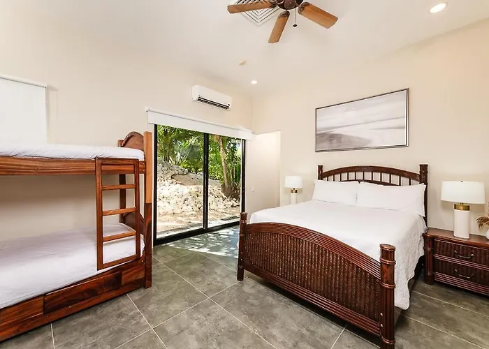 Golf From Home! 8br Lux Villa, Pool, Club! Villa *