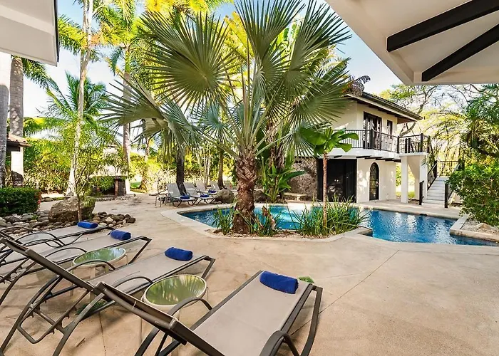 Golf From Home! 8br Lux Villa, Pool, Club! Villa *