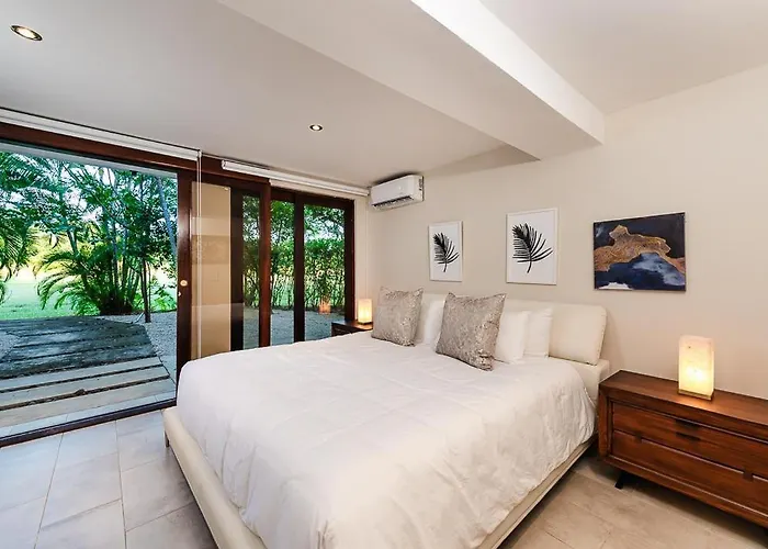 Golf From Home! 8br Lux Villa, Pool, Club! Villa *